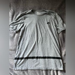 Nike grey t-shirt
